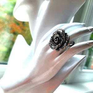 Vintage Silver Color Rose Ring Size 6